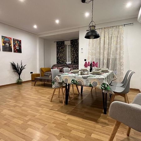 Marqplace Beach Free Parking And Ac Аликанте Экстерьер фото
