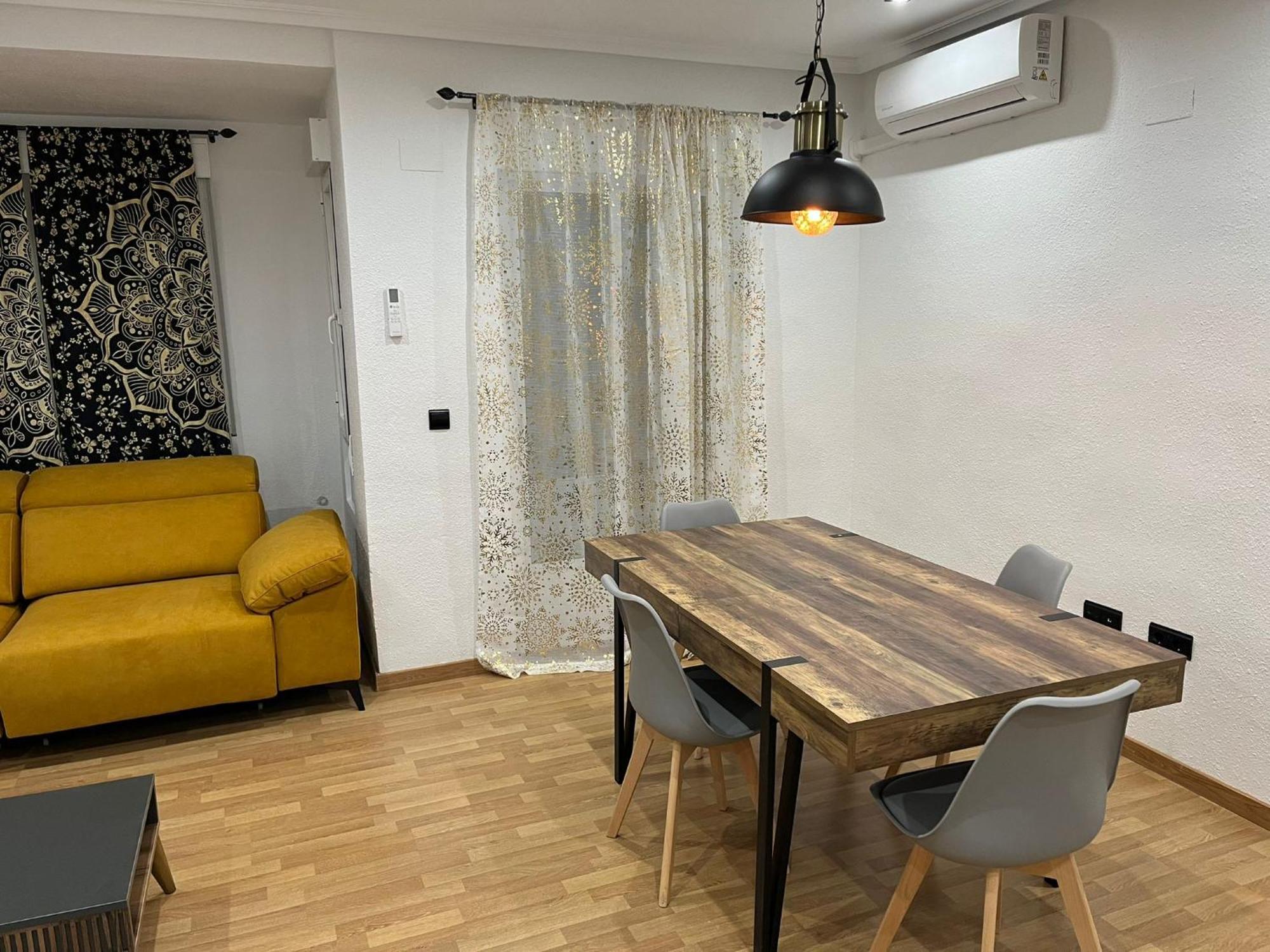 Marqplace Beach Free Parking And Ac Аликанте Экстерьер фото